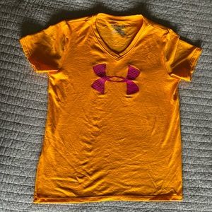 Under Armour girls YM youth medium heat gear tee bright orange